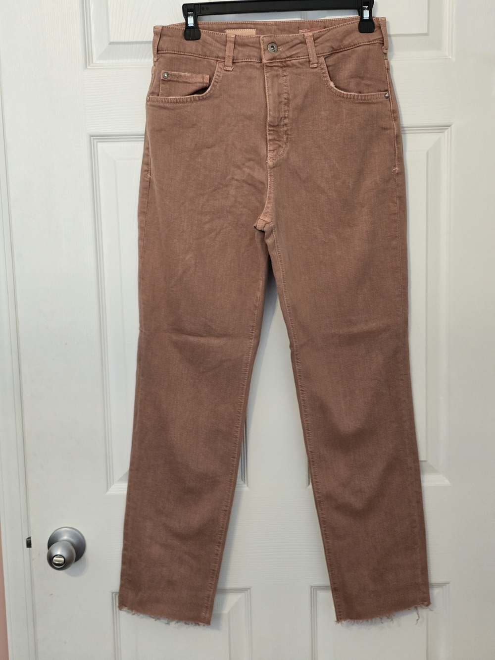 NWOT Pilcro The Vintage Straight Jeans 28